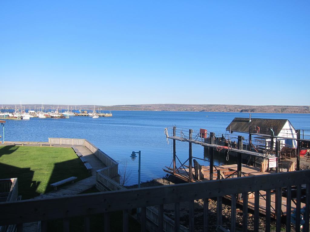 Shoreline Suites Digby Exterior foto